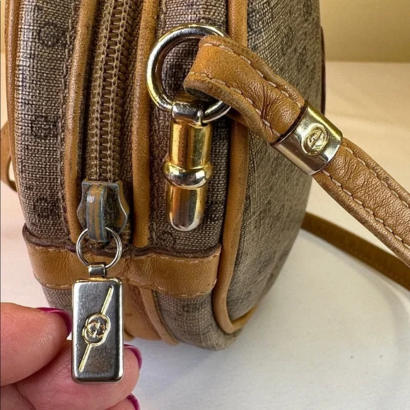 Gucci Monogram RARE Vintage 1980’s Micro GG Round Ophidia Canteen Made in Italy - Picture 5 of 14